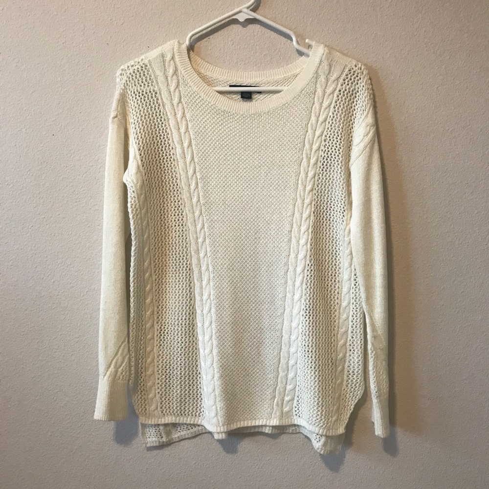 American Eagle Cable Knit Crew Neck Sweater Cream